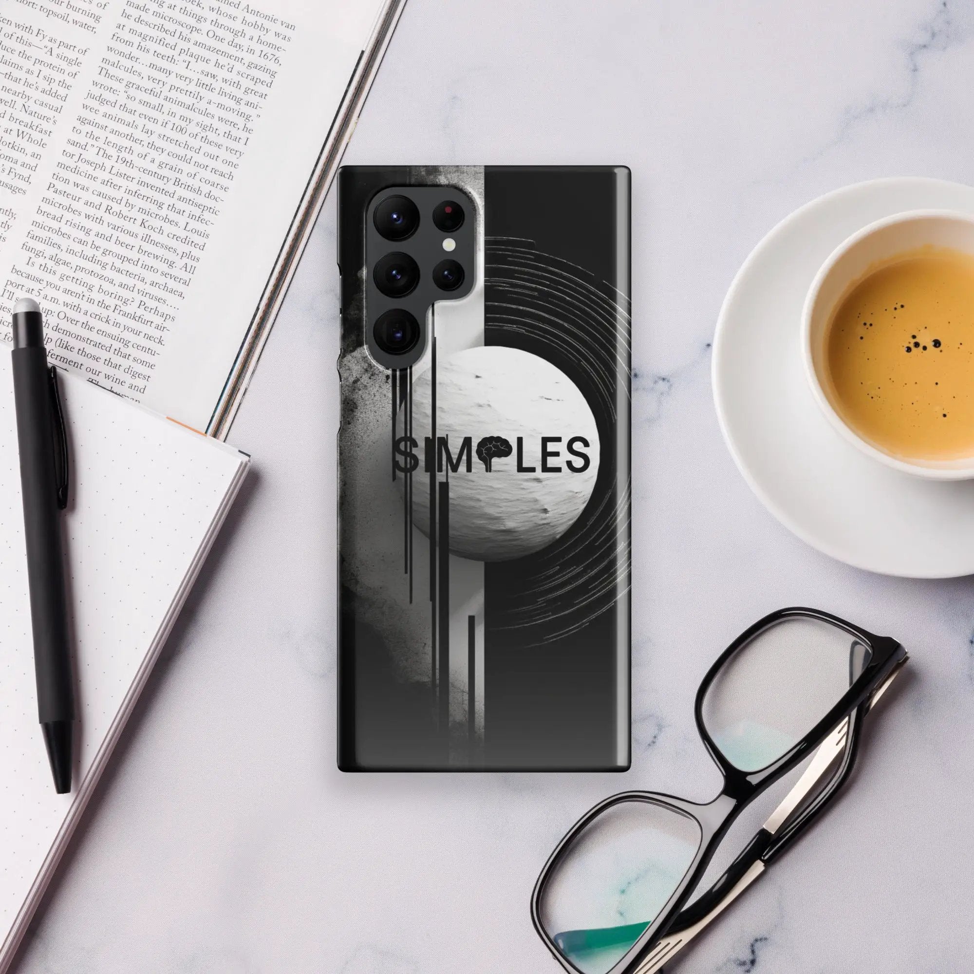 Snap case for Samsung by Simples Market; black glossy back with camera lens cutouts
