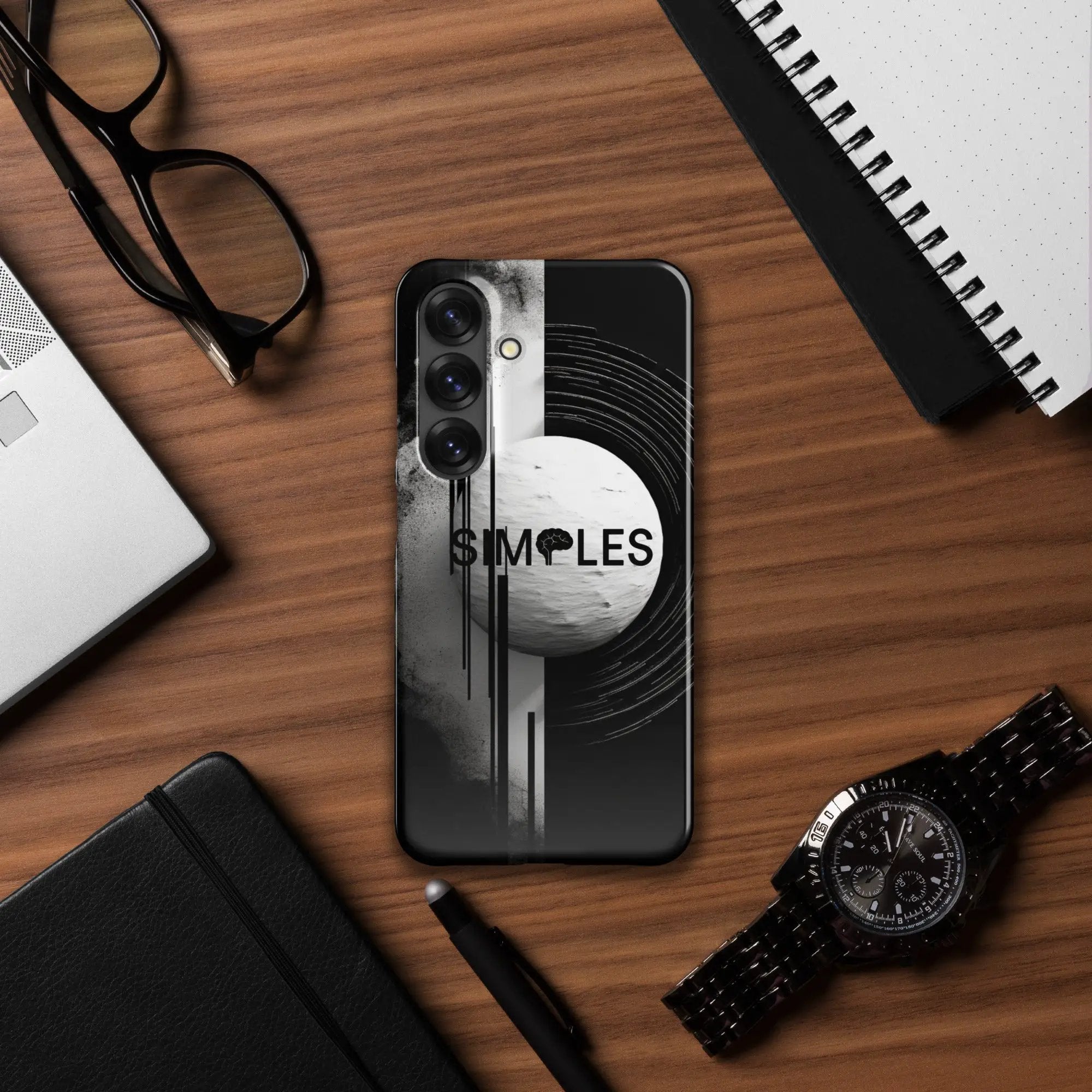 Snap case for Samsung by Simples Market with black-and-white abstract design