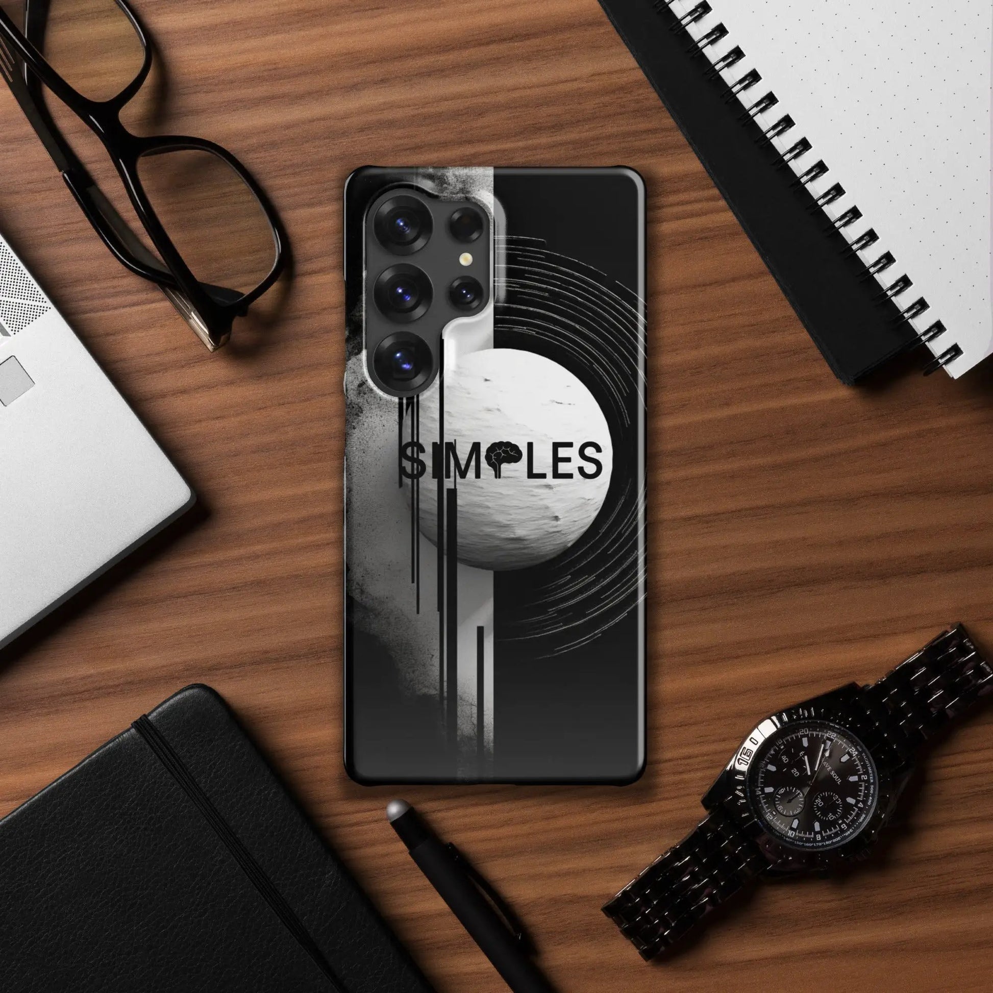 Snap case for Samsung by Simples Market; black/gray abstract design.