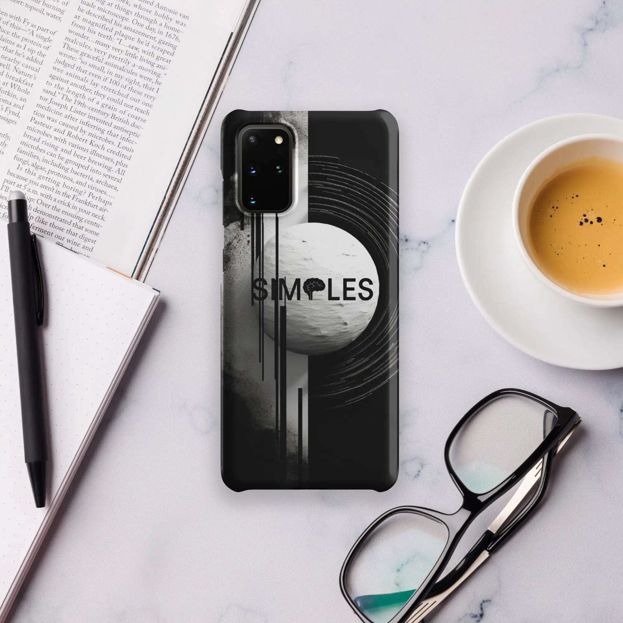 Snap case for Samsung smartphone by Simples Market; black case with abstract circular art.