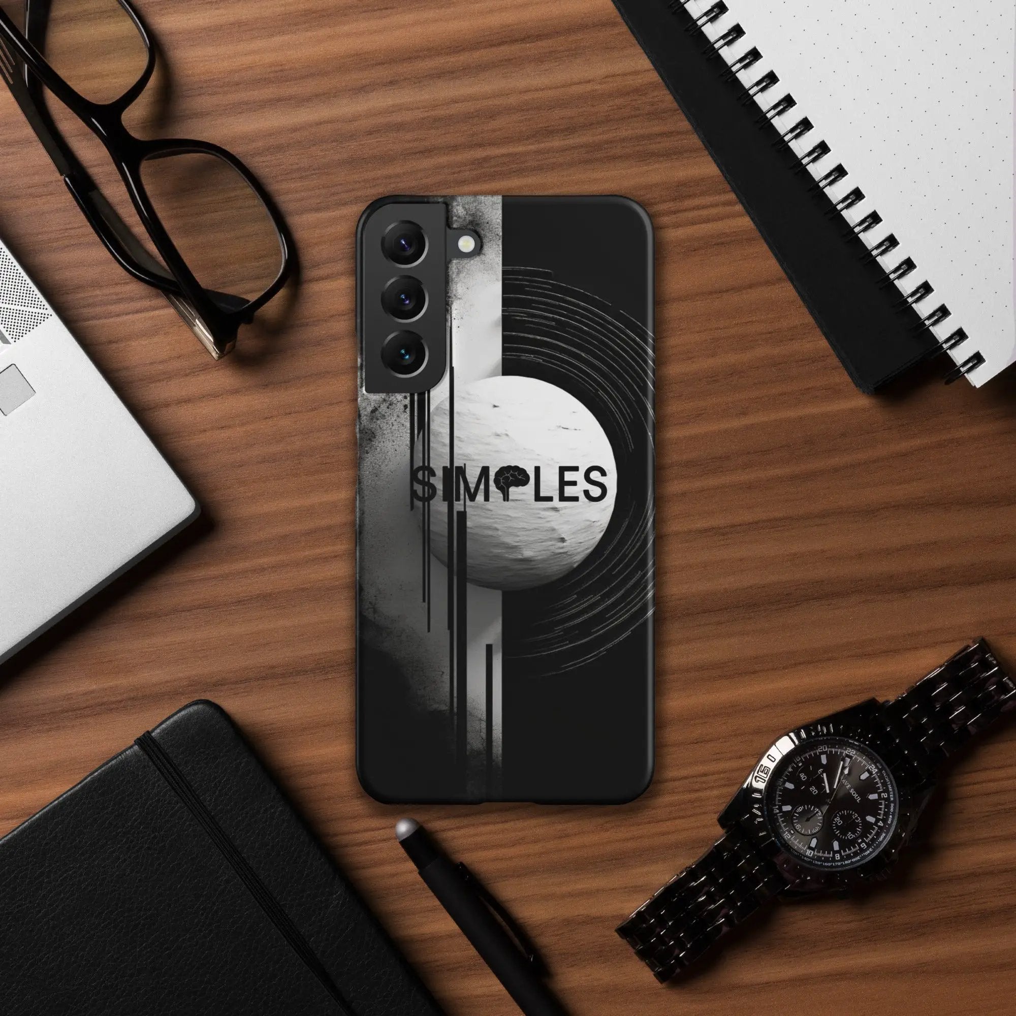 Snap case for Samsung smartphone by Simples Market; black case with white circular graphic design
